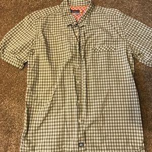 Men's short sleeve button down shirt